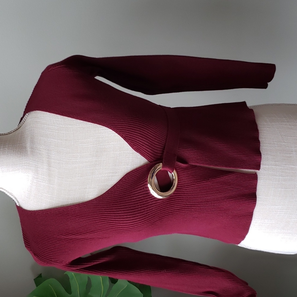 Sweater - Picture 5 of 9